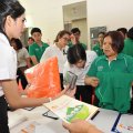 ภาพบรรยากาศหน้างานพิธีมอบรางวัลและตราสัญลักษณ์