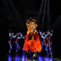 รูปงานพิธีมอบรางวัลและตราสัญลักษณ์ปี 3